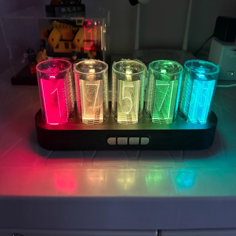 LED Nixie Tube Clock RGB Gamin - Office Tech Set Up recensie en prijs